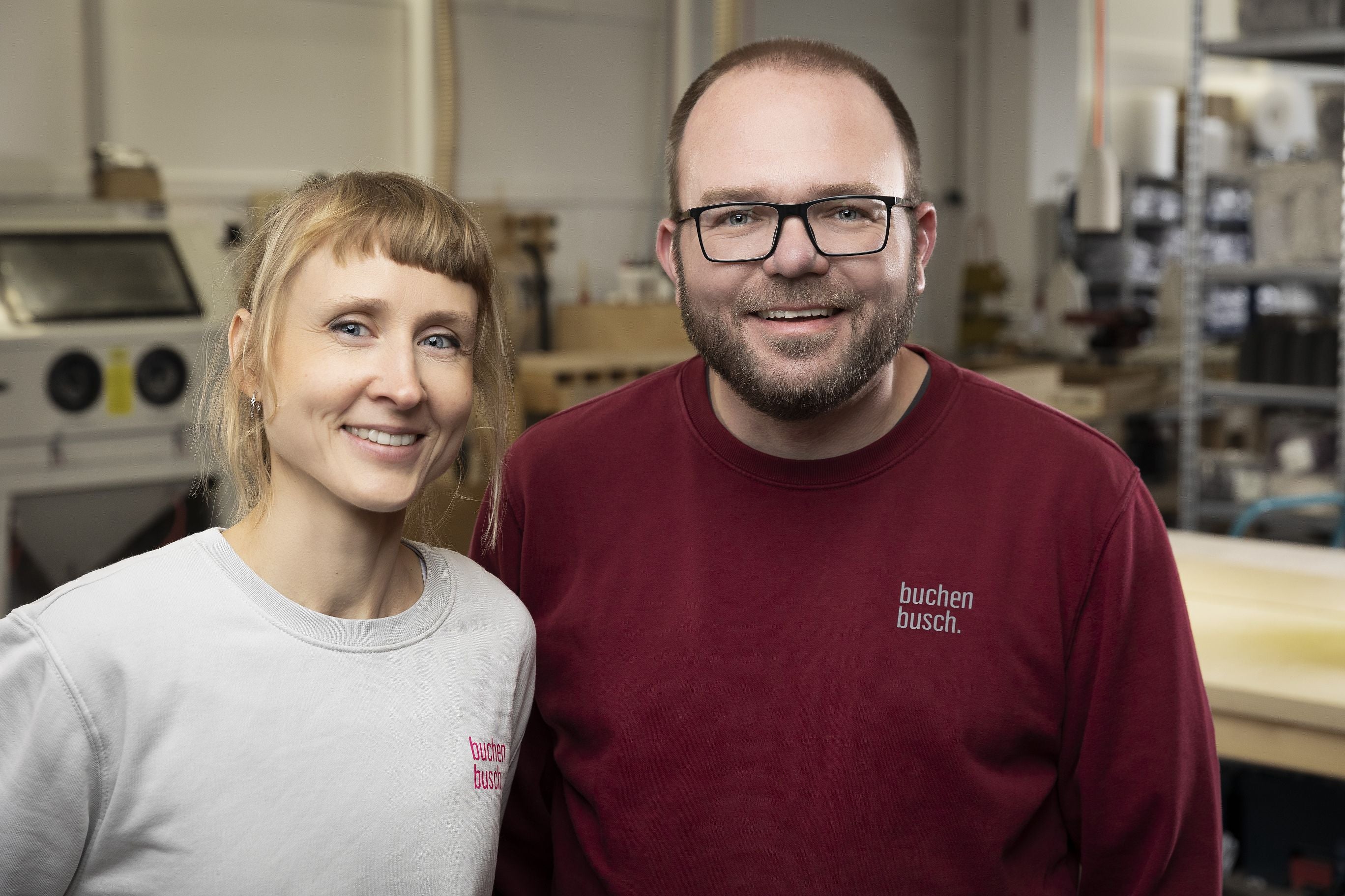 Sarah Poley und Daniel Bartnick - die Gründer von brique, Ihrem Partner für professionelle NFC Werbeaufsteller.