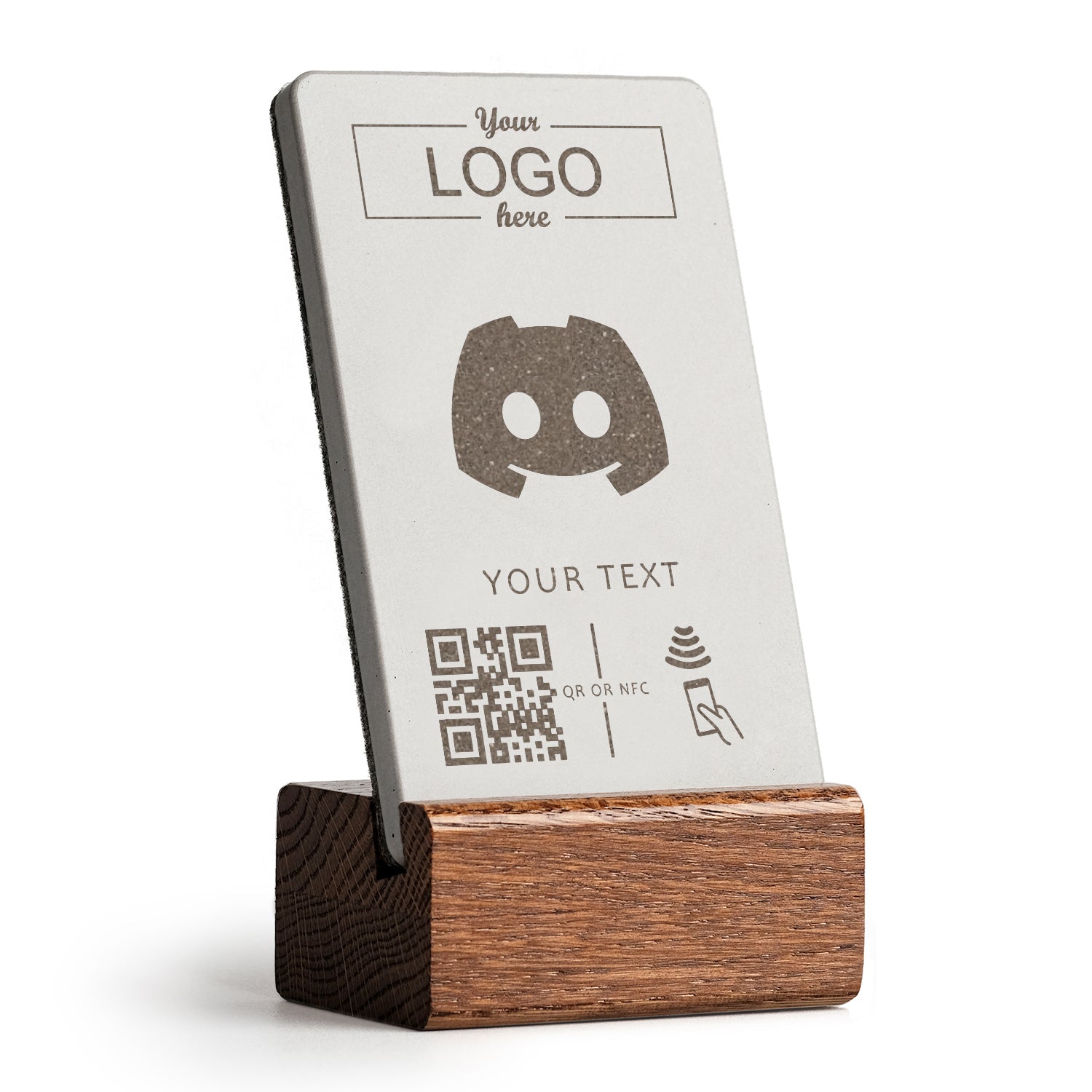 brique NFC Aufsteller mit QR Code Discord mit Holzfuß aus dunkler Eiche. Personalisierbar mit Ihrem Logo.