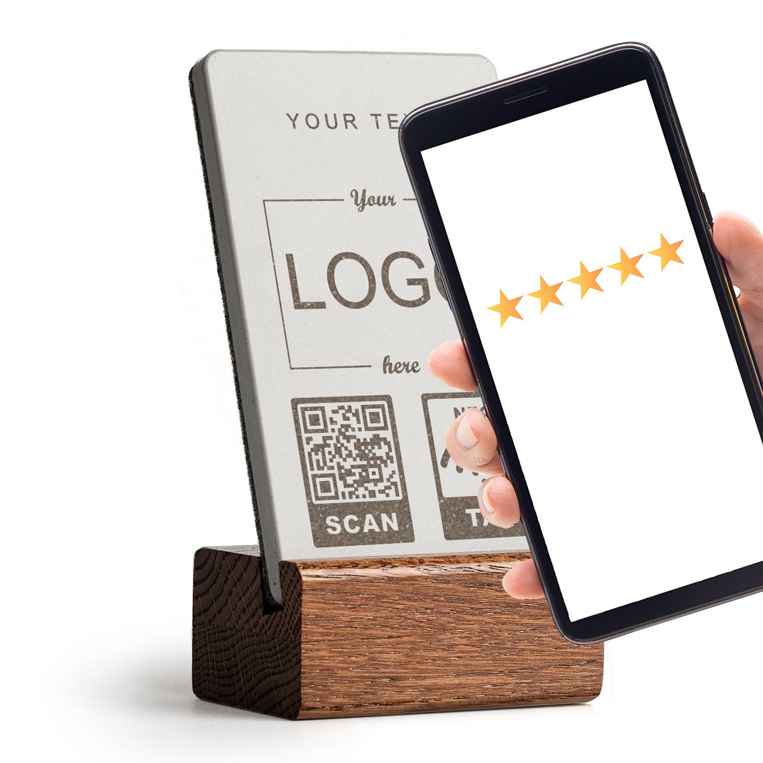 Smartphone an den brique NFC Bewertung Aufsteller halten und es öffnet sich der gespeicherte Link. Der Aufsteller ist individuell gestaltbar.