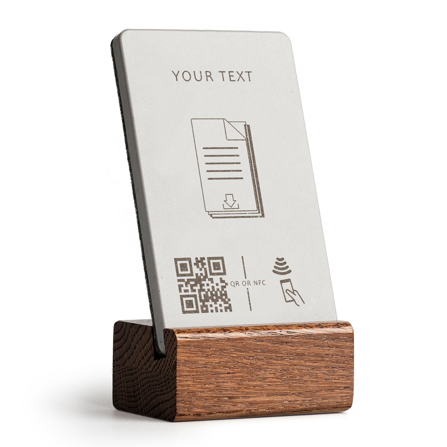 brique NFC Aufsteller mit QR Code Download mit Holzfuß aus dunkler Eiche.