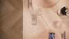 Halten Sie Ihre Smartphone an den NFC Aufsteller von brique. Es öffnet sich ein Link zu der gewünschten Seite. 